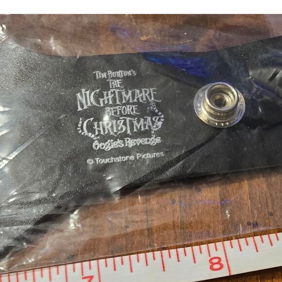 Nightmare Before‎ Christmas Promotional Cuff Bracelet NIB - Picture 2 of 2